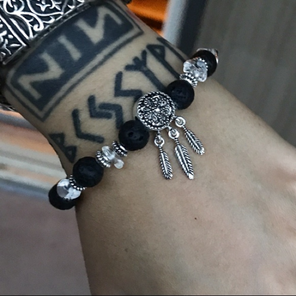 Lava rock crystal silver dream catcher bracelet - Picture 9 of 10
